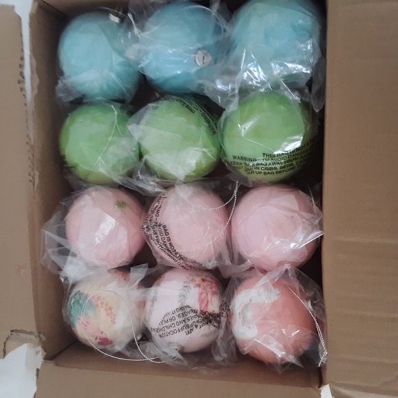Set 12 Assorted Shatterproof  Ornaments Solid / Mermaid /  Unicorn / Llama NEW - Picture 5 of 5